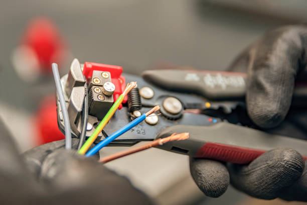 Best Emergency Electrical Repair  in Edwardsville, PA
